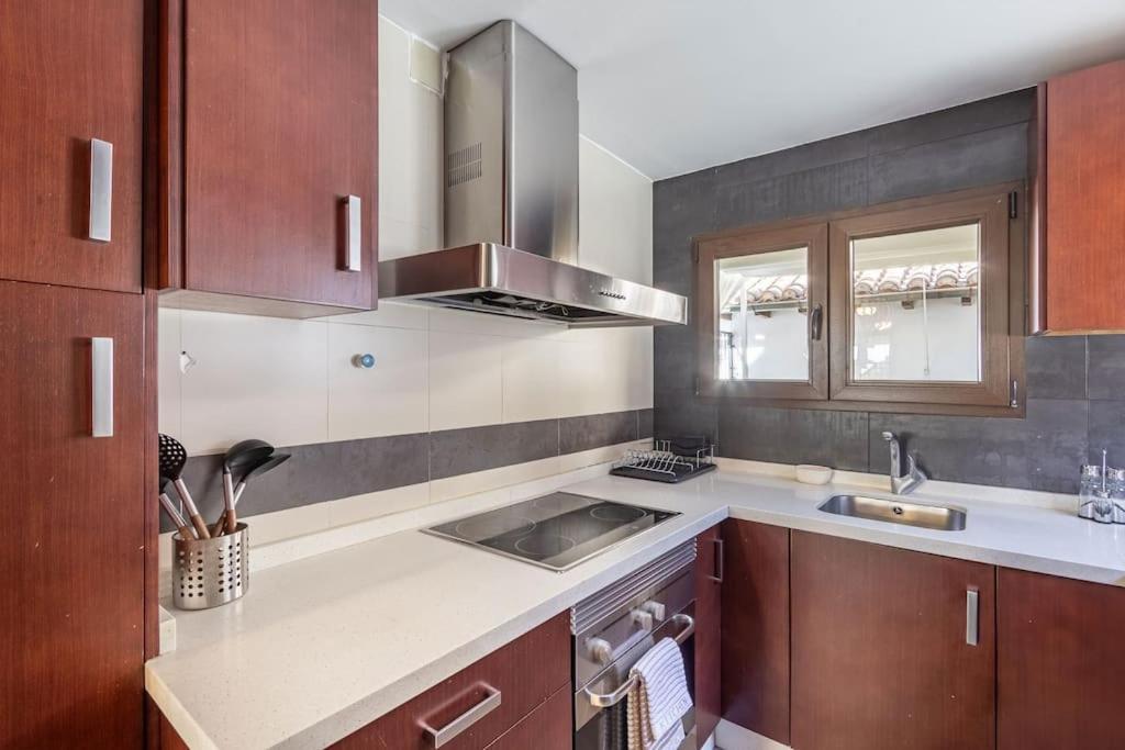 Apartamento Con Terraza A 4 Minutos De La Catedral Granada Exterior foto
