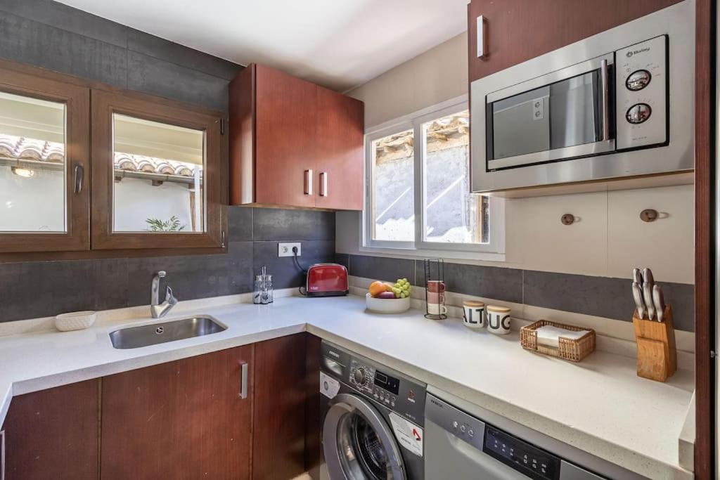 Apartamento Con Terraza A 4 Minutos De La Catedral Granada Exterior foto
